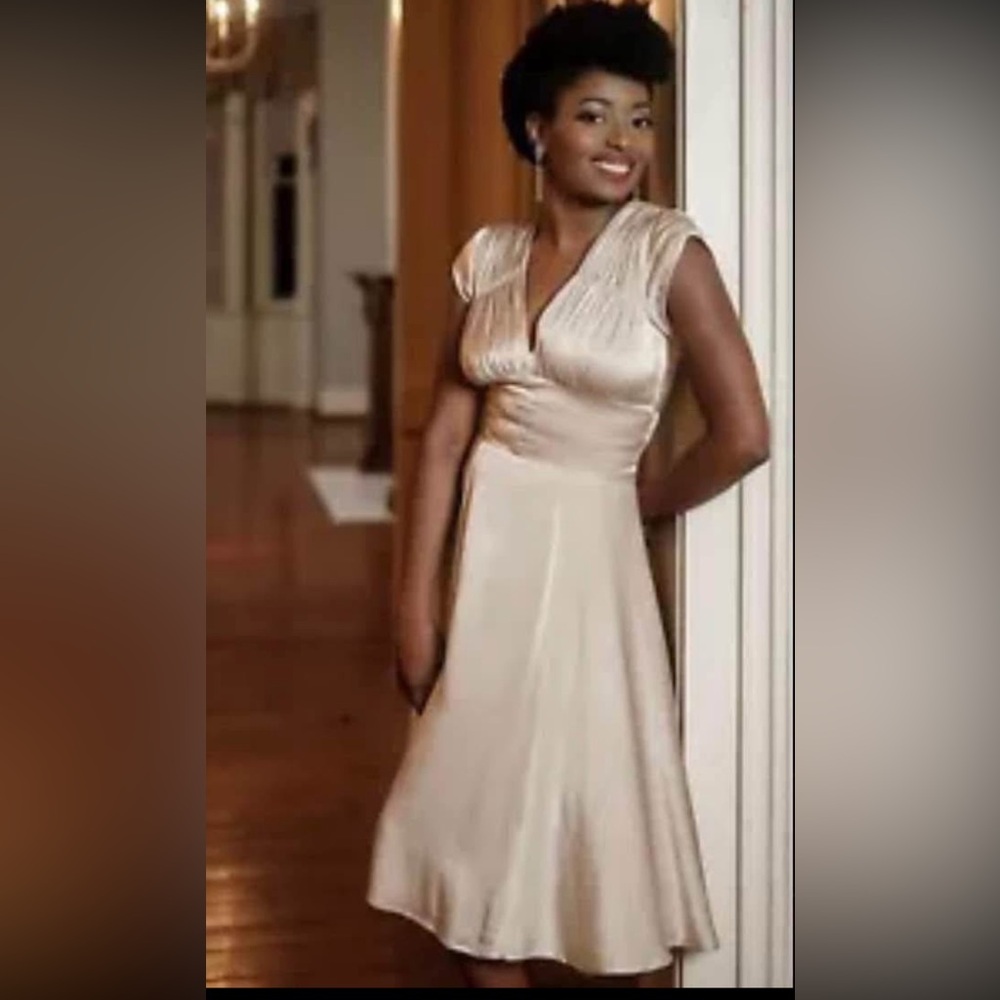 Trashy Diva 1940’s Champagne Beige Dress